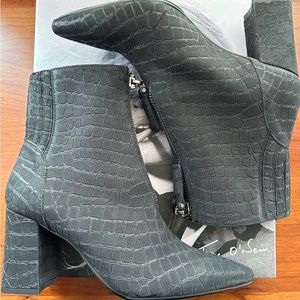 AQUATALIA PRUDENCE FRONT ZIP POINTY WATER RESIST  BLACK CROC LEATHER W9 - Italy